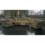 Klassisk Off-White (K2) Chesterfield lænestol