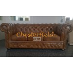 Lord XL Antikgold 3-Sitzer Chesterfield Sofa Lord XL Antikgold 3-Sitzer Chesterfield Sofa
