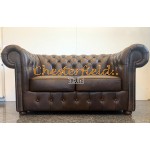 Klassisk  mediumbrun 2 personer Chesterfield sofa (A5M)