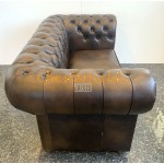 Klassisk  mediumbrun 2 personer Chesterfield sofa (A5M)