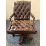 Chesterfield King brun drejelig kontorstol