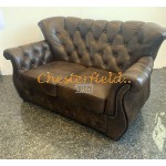 Monk Antikgold 2-Sitzer Chesterfield Sofa