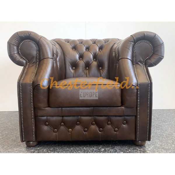 Windsor Antik mellembrun (A5M) Chesterfield lænestol